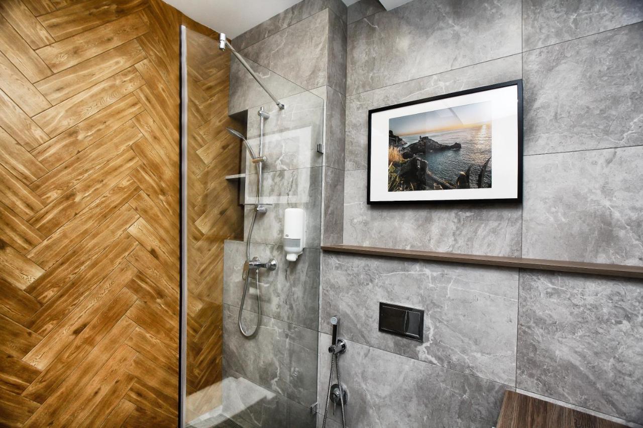 Allurapart Podolplaza Apartment *